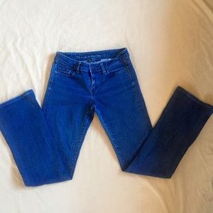 Levi’s 553 size 4